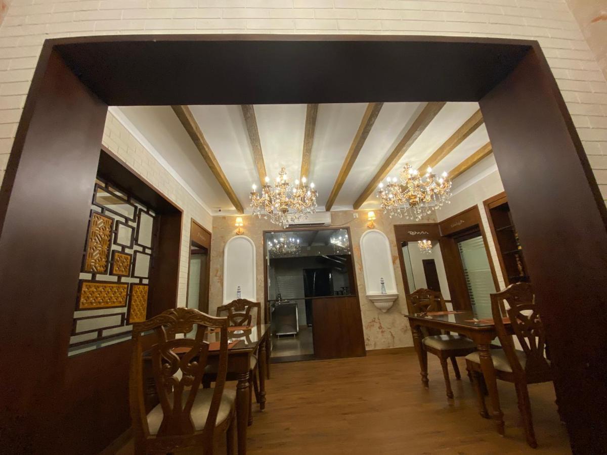 Utsavam Hotel Apartments Guruvāyūr Extérieur photo