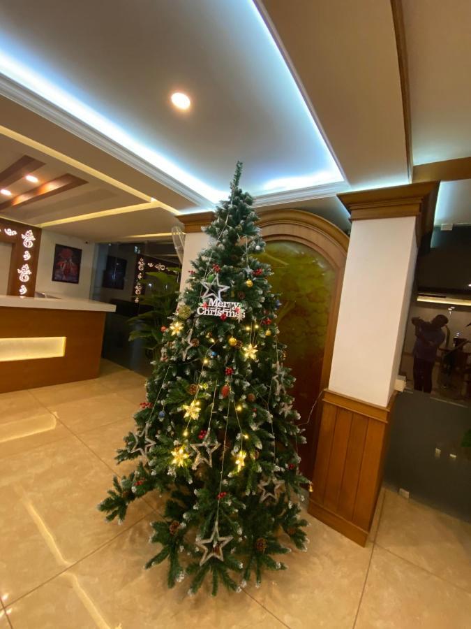 Utsavam Hotel Apartments Guruvāyūr Extérieur photo