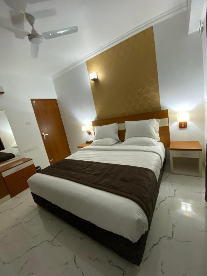 Utsavam Hotel Apartments Guruvāyūr Extérieur photo